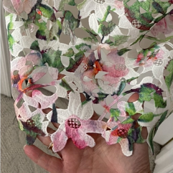 Uttam Boutique Floral print lace mini Dress in Small - Picture 14 of 14